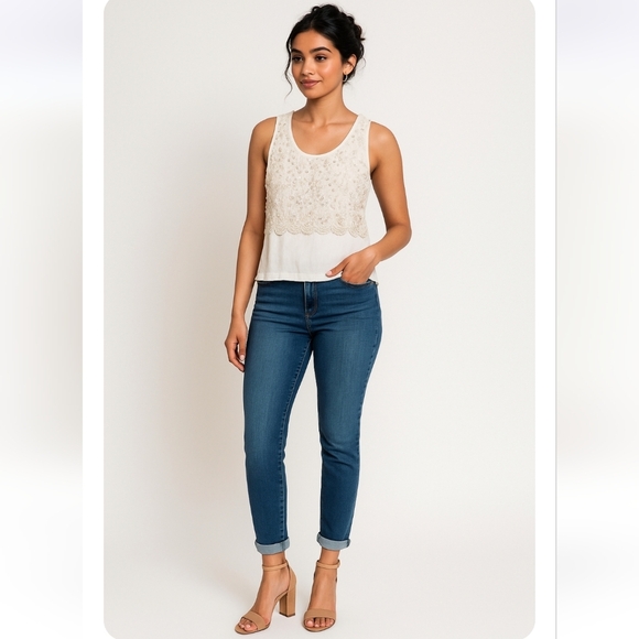 Icing 100% Rayon White Cream Sequin Embellished Crinkle Crop Tank Top Medium - Picture 1 of 11